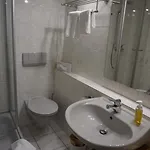 Hotel Ferienzimmer BlatnerS Bissersheim 3*