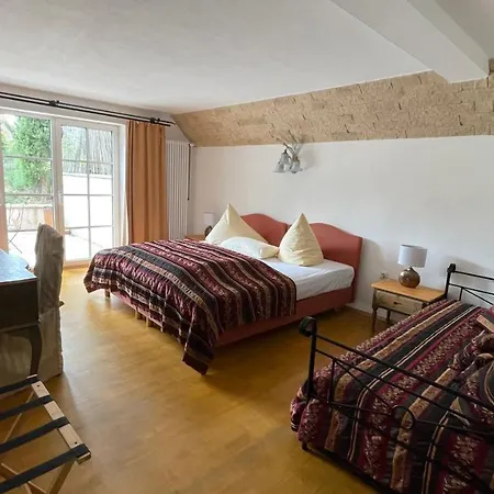 Hotel Gaestehaus Eschment Bissersheim