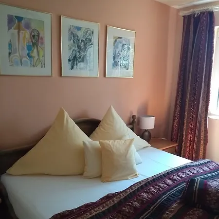 Hotel Gaestehaus Eschment