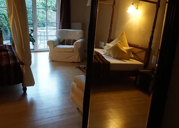 Gaestehaus Eschment 3* Bissersheim