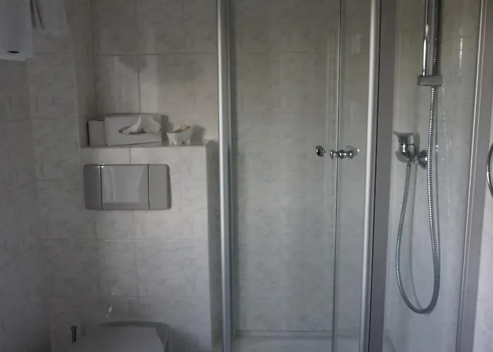 Gaestehaus Eschment Hotell Bissersheim