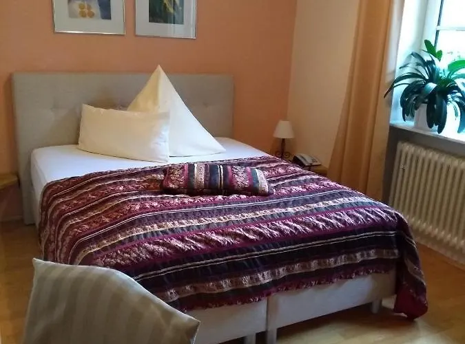 Hotell Gaestehaus Eschment 3*