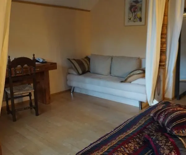 Gaestehaus Eschment Hotell